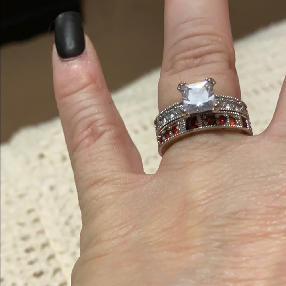 Size 8 double band ring